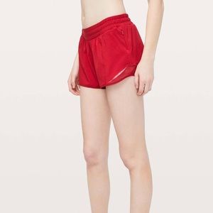 Lululemon Hotty Hot Short II Long 4” Size 6 Dark Red